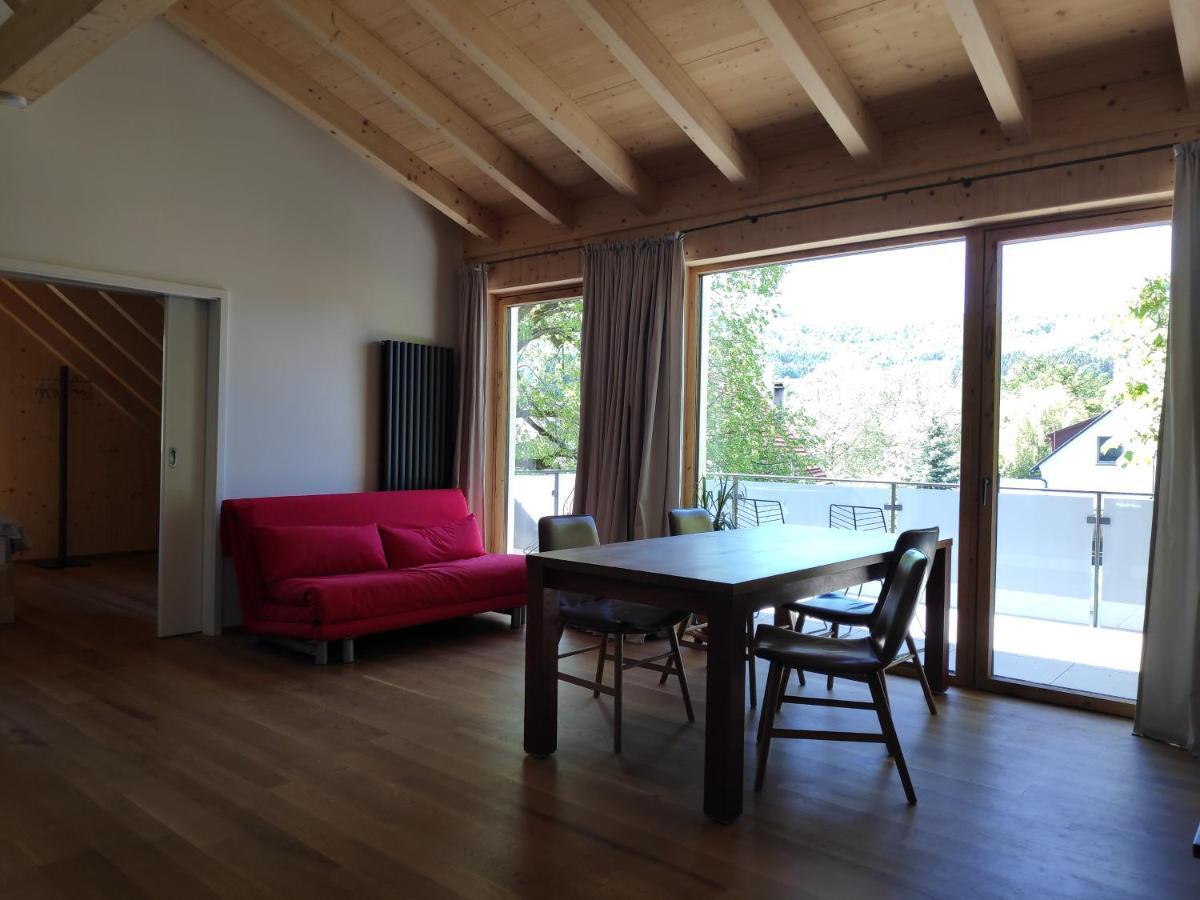 Ferienwohnungen Und Zimmer In Reutlingen-Goenningen Kültér fotó