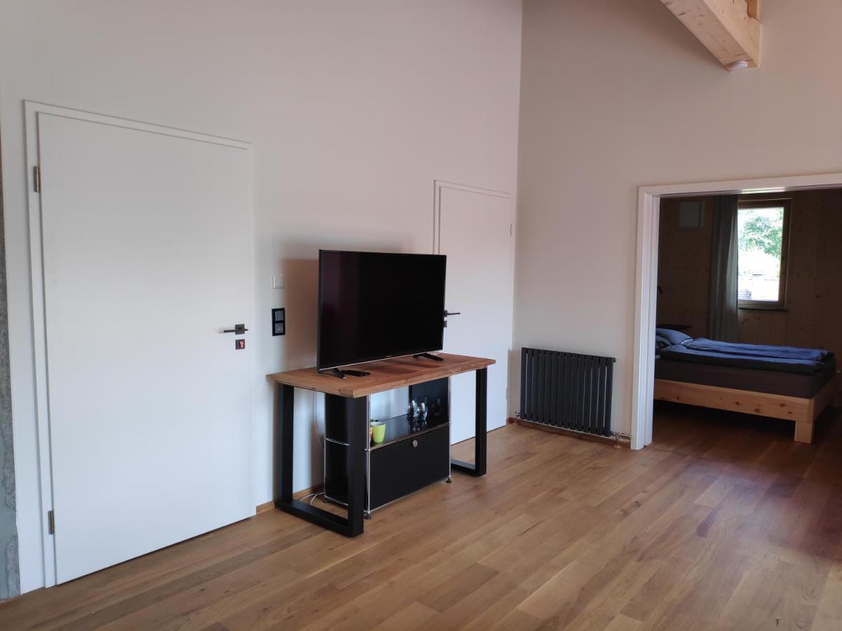 Ferienwohnungen Und Zimmer In Reutlingen-Goenningen Kültér fotó