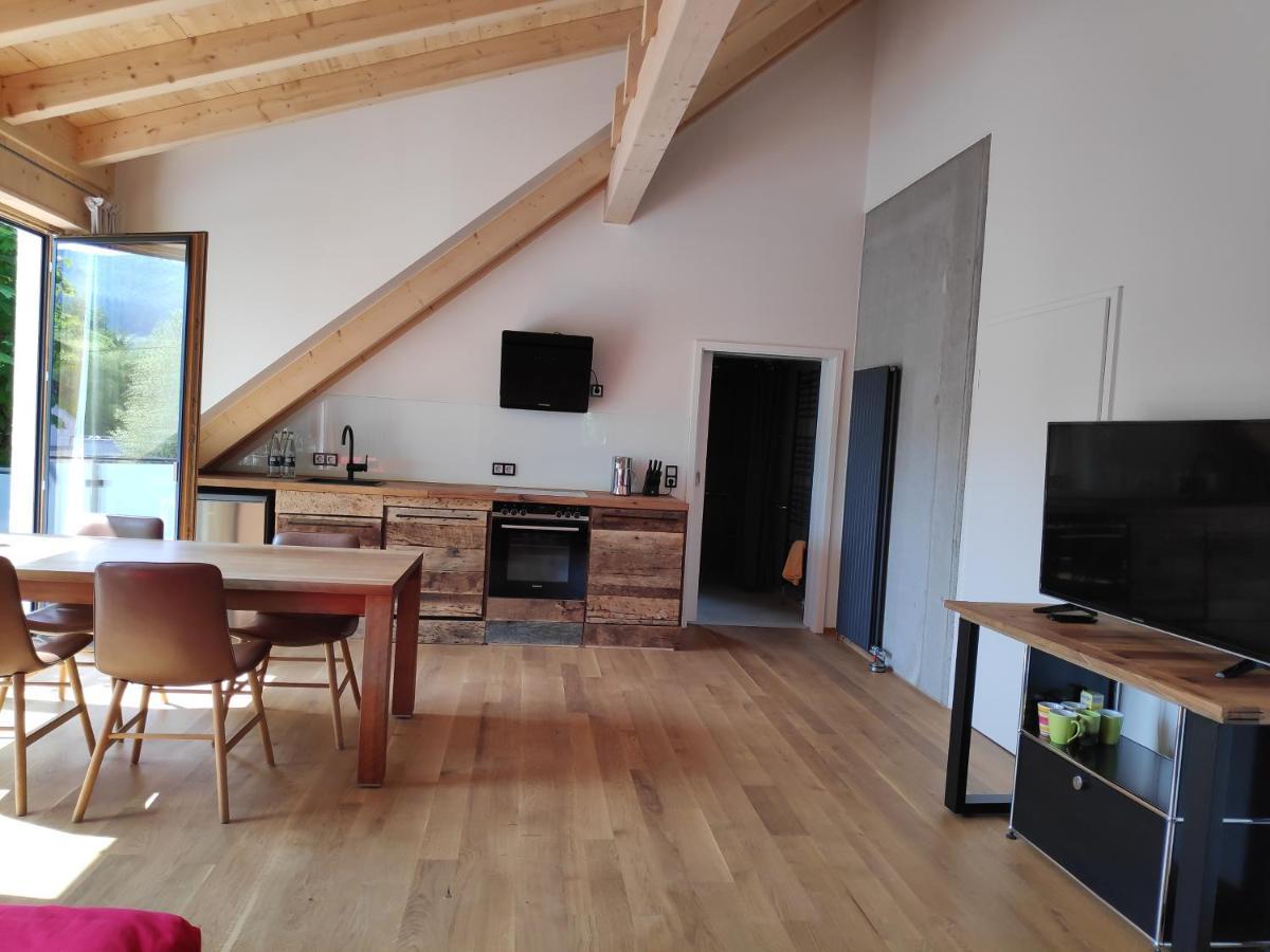 Ferienwohnungen Und Zimmer In Reutlingen-Goenningen Kültér fotó