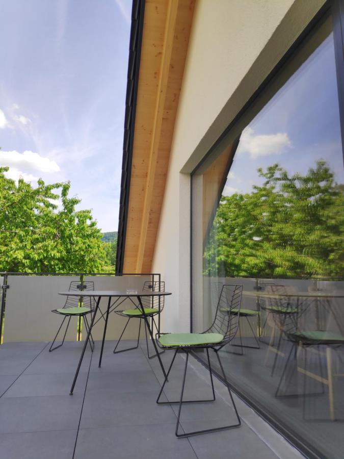 Ferienwohnungen Und Zimmer In Reutlingen-Goenningen Kültér fotó