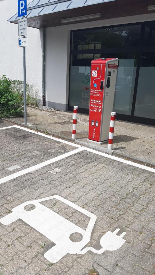 Ferienwohnungen Und Zimmer In Reutlingen-Goenningen Kültér fotó