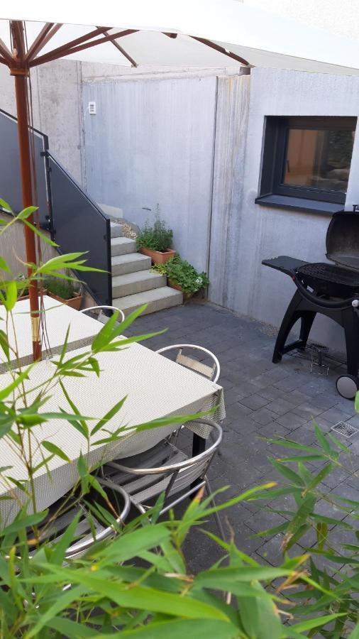 Ferienwohnungen Und Zimmer In Reutlingen-Goenningen Kültér fotó